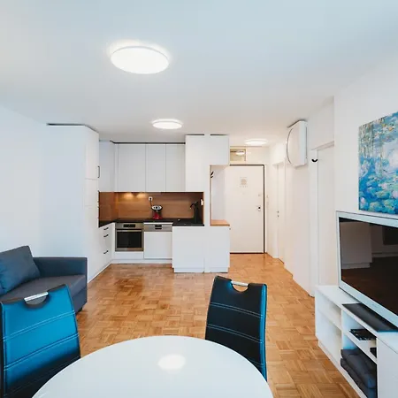 Peaceful Little Retreat, Spacious Free Garage Park Ljubljana Exterior photo