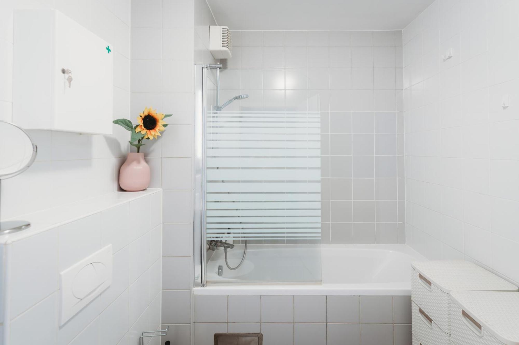Peaceful Little Retreat, Spacious Free Garage Park Liubliana